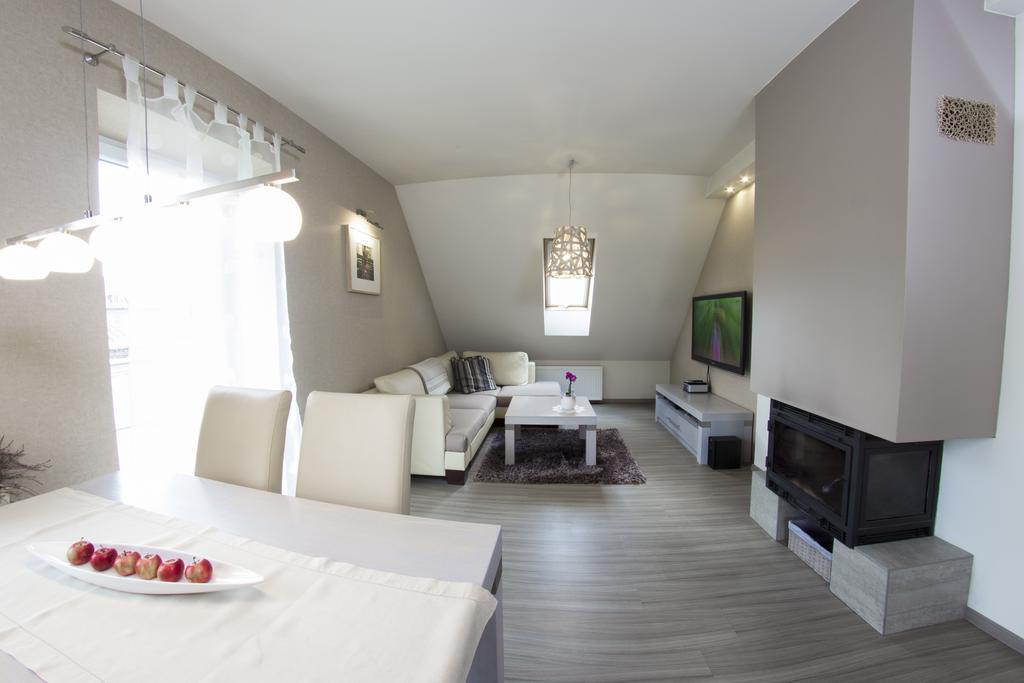 Modern Apartment Oświecim Quarto foto