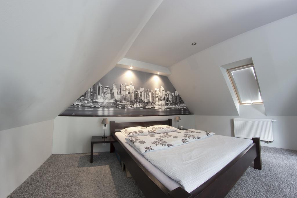 Modern Apartment Oświecim Quarto foto